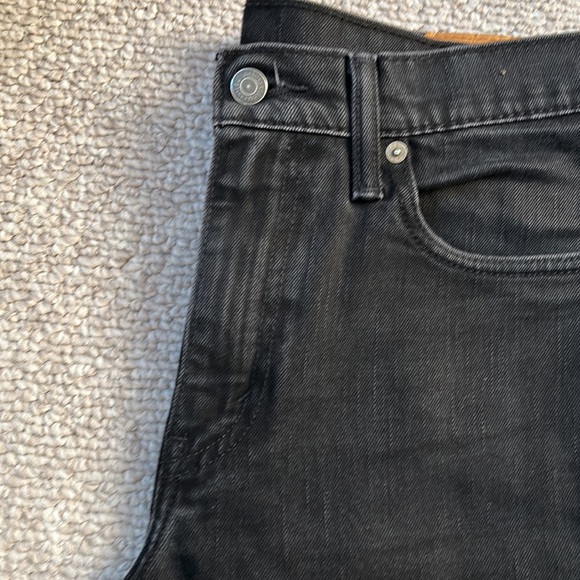 Great condition- Levi's 514 Men's Size 33x32 Black Denim Straight Fit Jeans - Picture 10 of 11